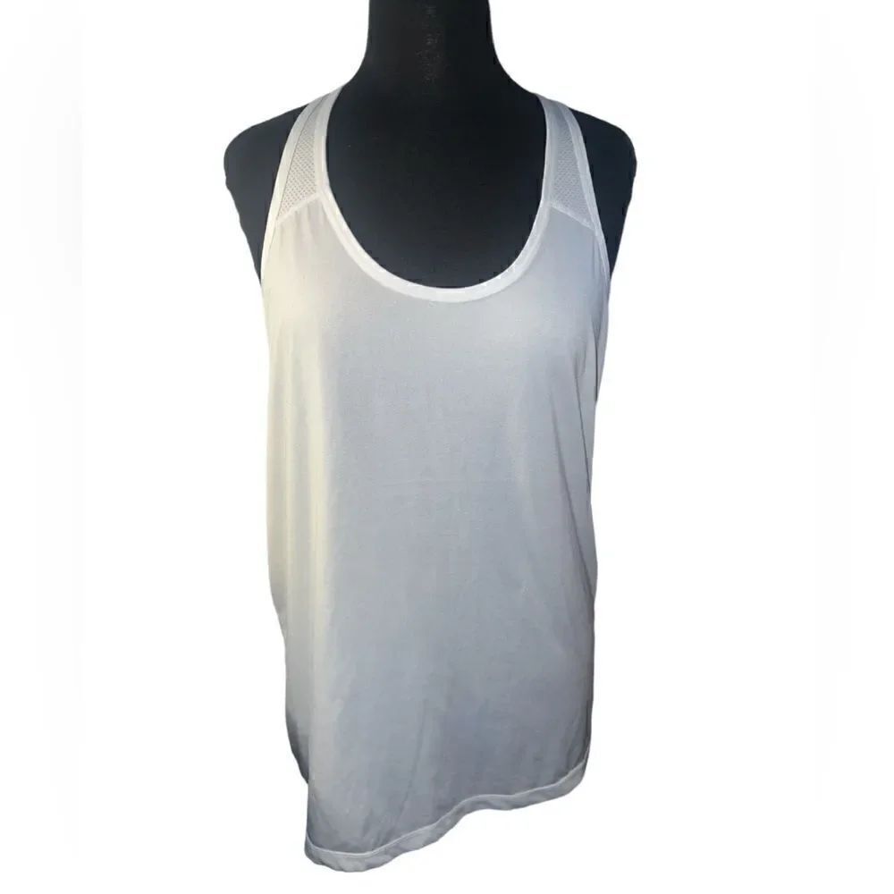 🐘Xersion White Tank Top - Picture 1 of 2